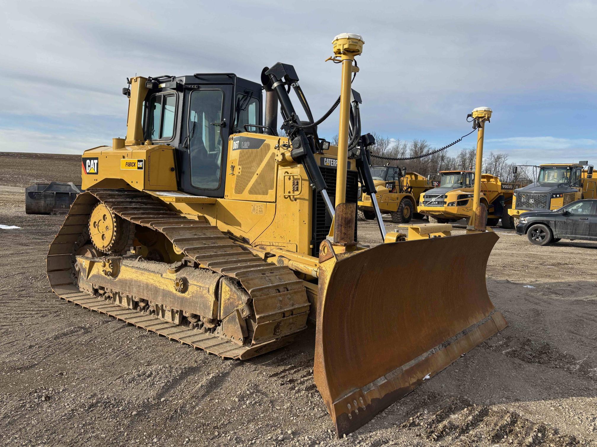 2014 CATERPILLAR D6T - view 9 of 27